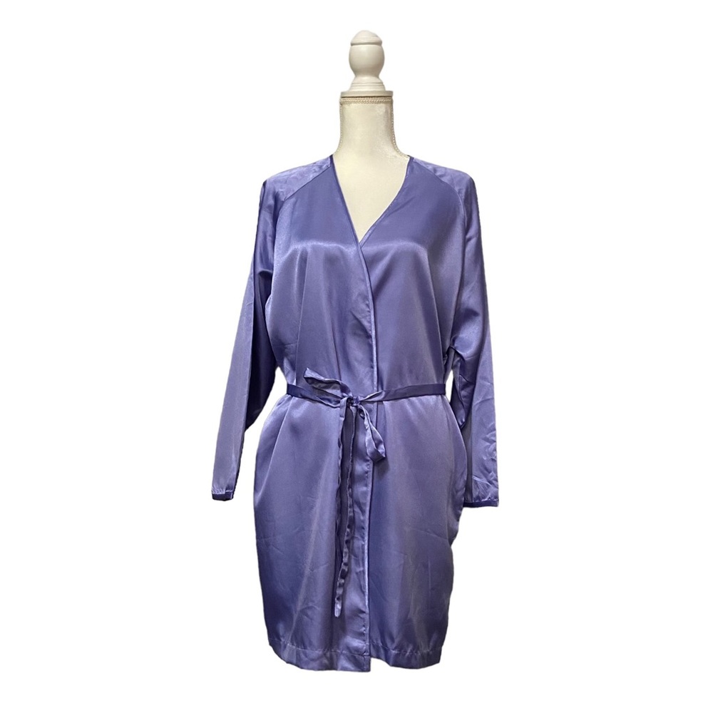 Y2K Purple Satin Robe Medium Feminine Secret by Bellamaya Lavender Vintage Robe